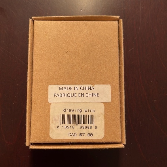 Thumb tacks for crafts or office - Picture 5 of 6